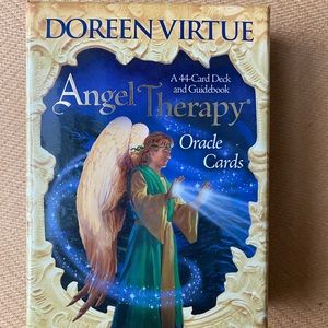 Angel therapy, Oracle cards